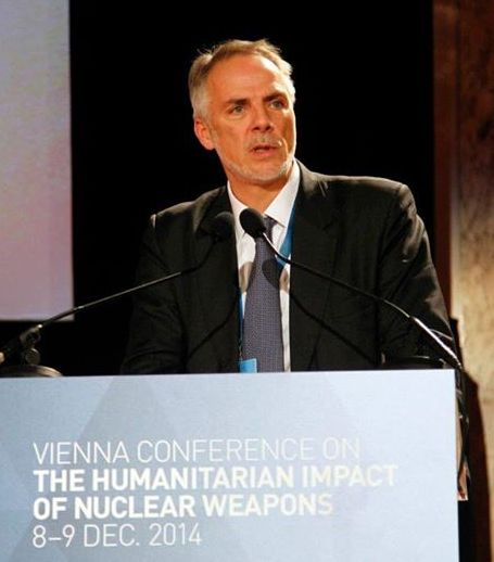 Alexander Kmentt, Austrian Disarmament Ambassador, speaking at the Vienna conference